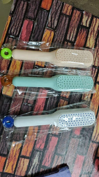 Self-cleaning Anti-static Massage Comb for Adults and Kids- Pack of 1 - Gifts4All