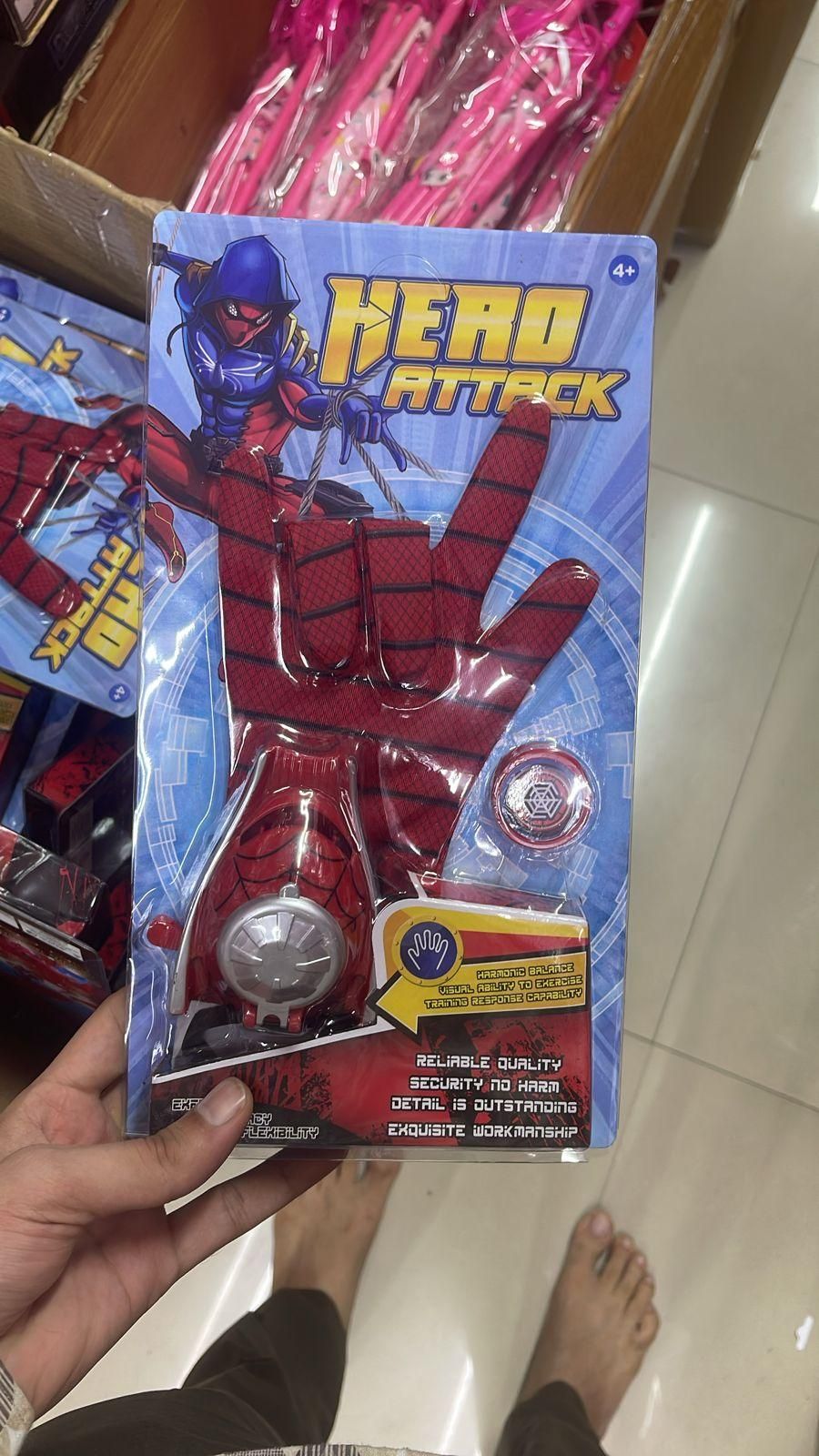Spiderman Launcher Toy with Spiderman Gloves - Gifts4All